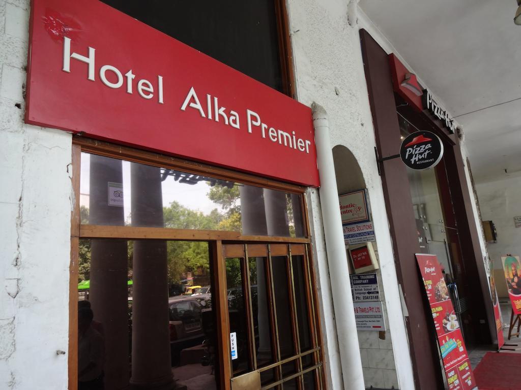 Alka Premiere Hotel New Delhi Buitenkant foto
